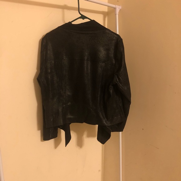 Plus size leather jacket - Picture 3 of 3